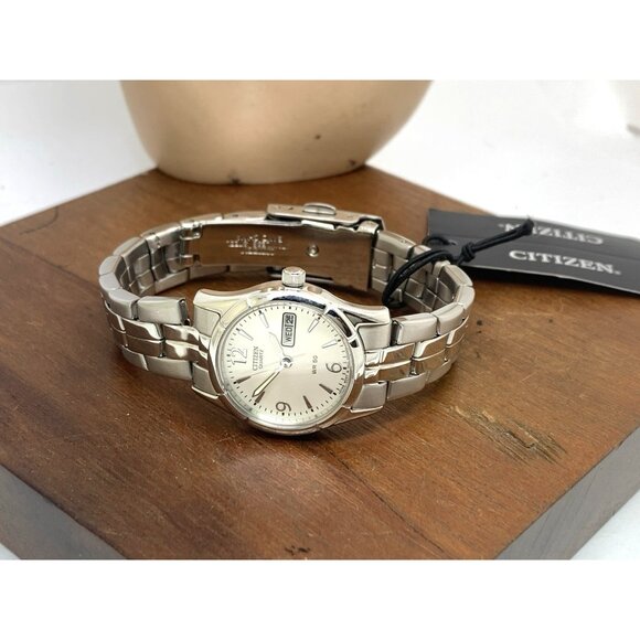 Citizen Women's Watch EQ0540-57A Quartz Silver Dial Day Date Petite 25mm Steel - Picture 8 of 14